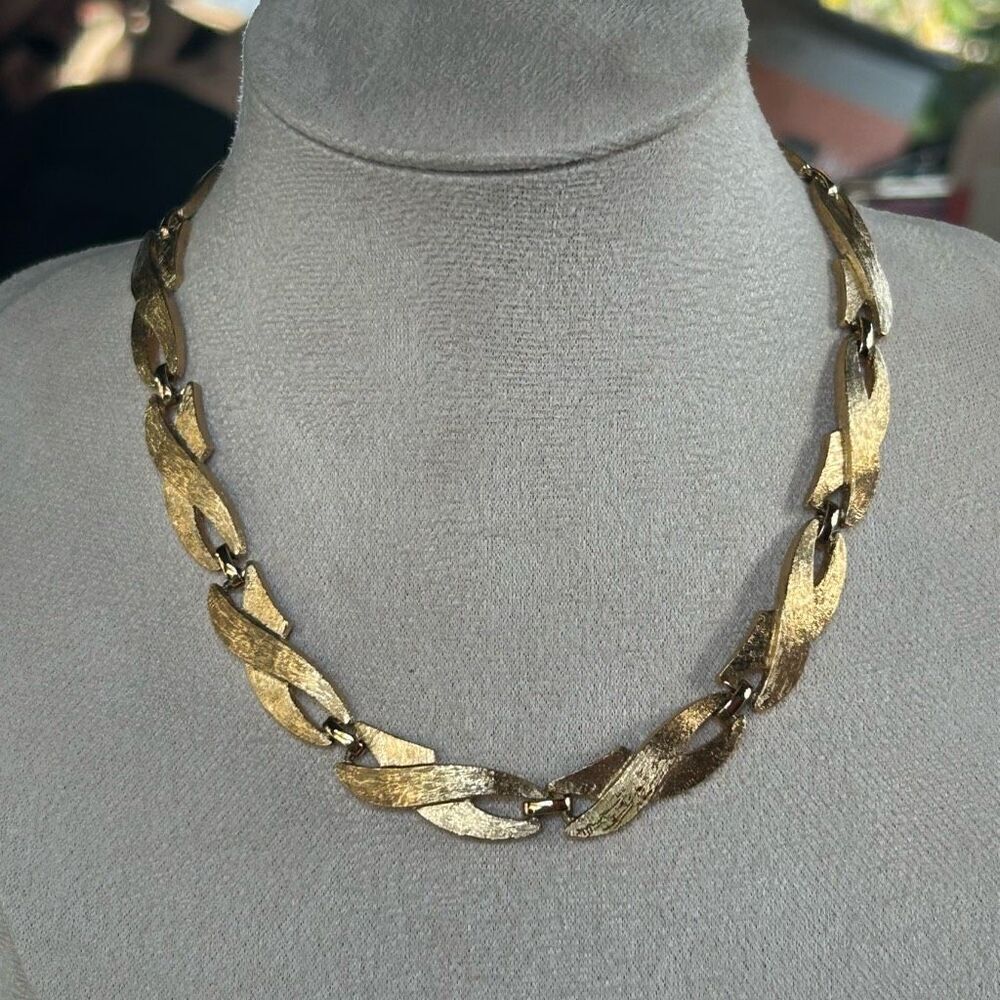 Monet Collar Necklace Adjustable Brushed Textured Goldtone Chain Link Signed